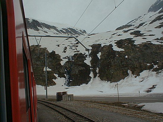 Oberalp Pass Summit (1)
