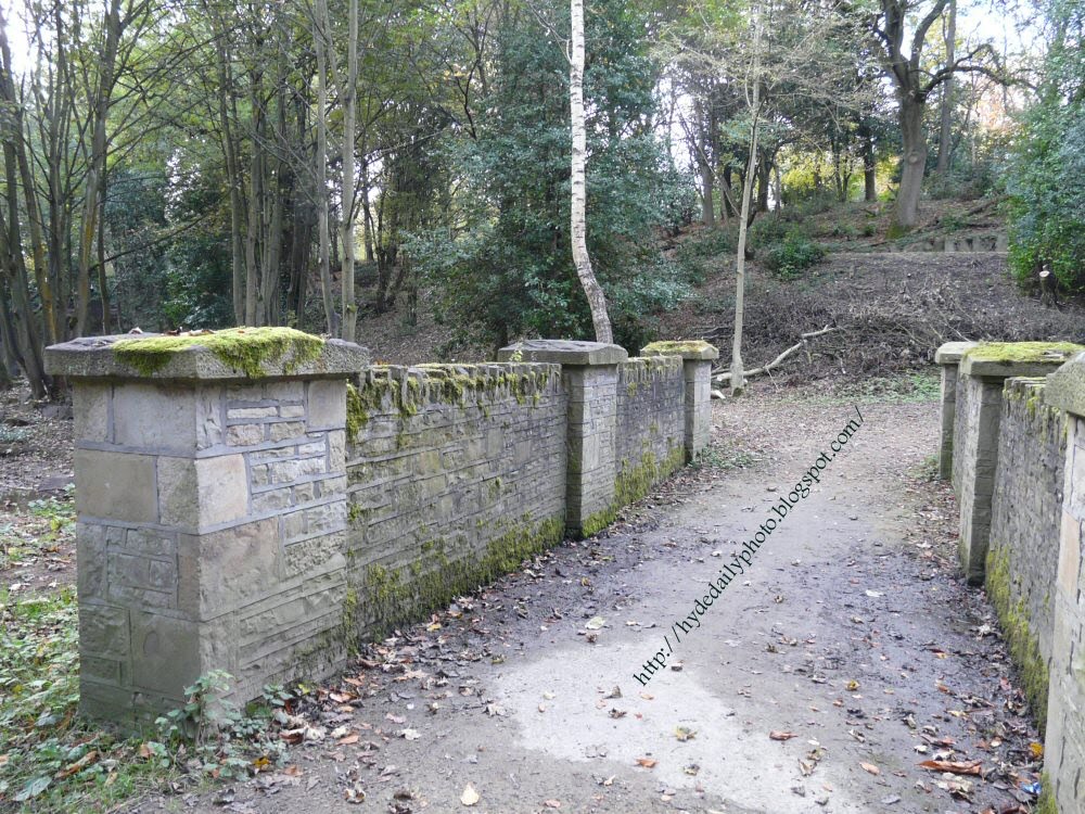 Hyde Park Bridge