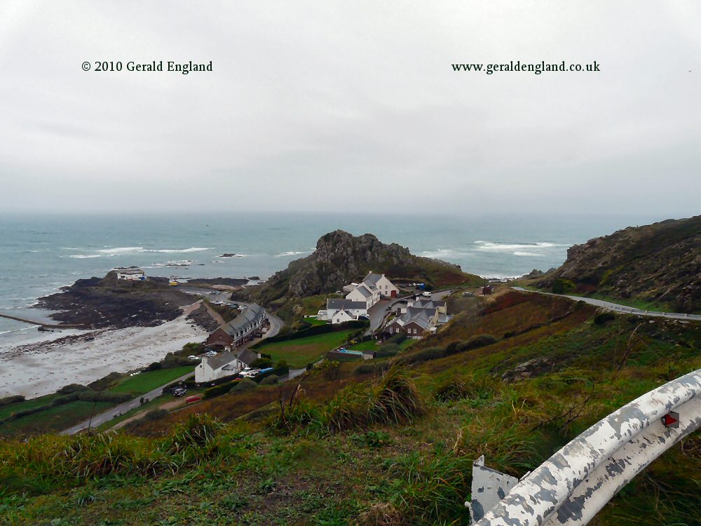 Le Pulec from Route des Landes