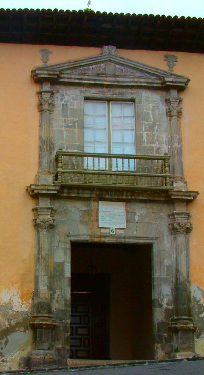 La Orotava: College Entrance