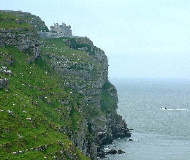 Llandudno Old Lighthouse, June 2004