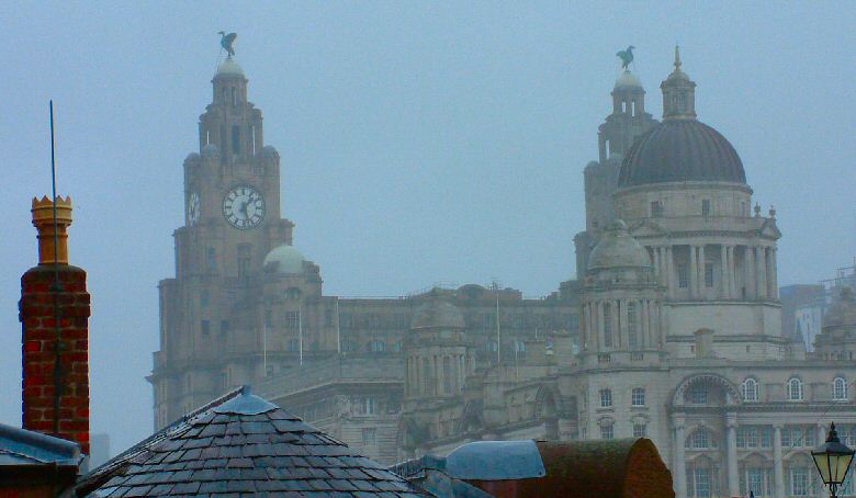 Liverpool: Wet Sunday, April 2006